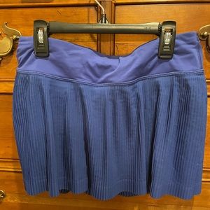Lululemon pleated skirt